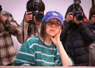민희진vs어도어 전 직원 '1억 원 손배소' 공판 연기