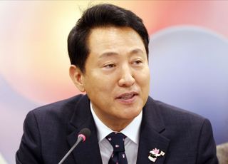 오세훈 "반성하라" 박형준 "인민민주주의"…與 뼈때리는 현역시장들, 효과는 [정국 기상대]