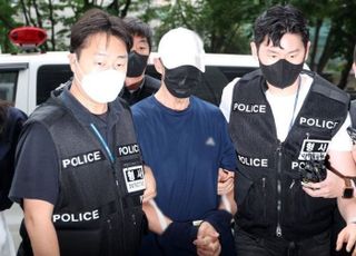이혼 소송 결과 불만 품고 5호선 열차 불지른 60대…14일 1심 선고