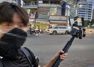 "굳이 위험한 캄보디아를..." 범죄단지 찾아 라방한 BJ 논란