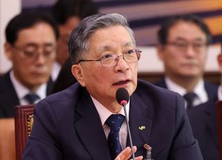이한준 LH 사장 “직접시행, 땅장사 오명 벗어날 계기 마련” [2025 국감]