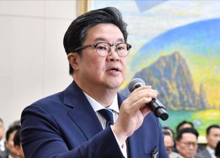김병주 MBK파트너스 회장, 국회 정무위 국감 출석 [2025 국정감사]