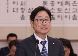 "이재명-트럼프 어떤 협상 있었나 몰라도…美 온플법 반발은 언어도단"[2025 국감]