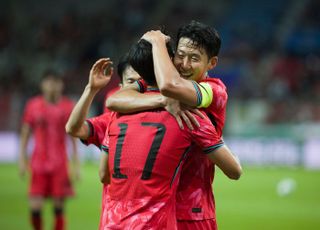 ‘엄지성 결승골’ 홍명보호, 파라과이에 2-0 완승