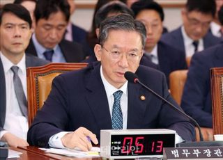 수면 위 재부상한 '정당해산'…국민의힘, 대응 전략은