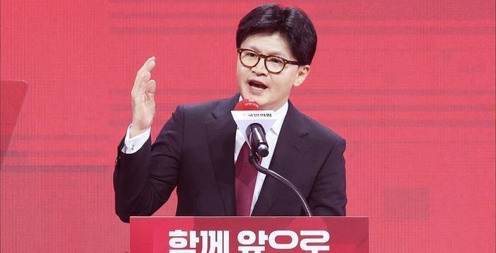 한동훈 "김병기, '알뜰살뜰' 장미아파트 산 게 억울? 착각하지 말라"