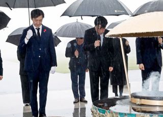 조국, 제주 찾아 "국민의힘 퇴출이 역사의 정의이고 치유"