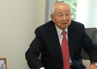 '채상병 특검 불출석' 김장환 목사, 11월슬롯 무료체험 2 공판 전 증인신문