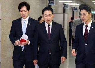 "당 망치려고 하나"…국민의힘, 장동혁 尹 면회에 내부 반발