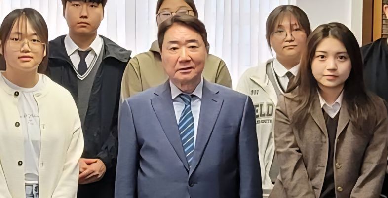 이석현 전 국회부의장, 11년 전 부친상 부의금 어떻게 했나 봤더니…