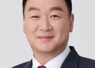 산림청 1220억원 들인 S-64헬기…7년째 야간 비행 ‘0회’ [2025 국감]