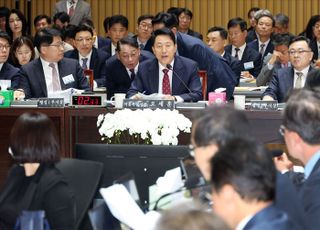 국감 질의 응답하는 오세훈 서울시장 [2025 국정감사]