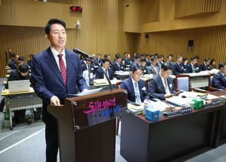 오세훈 "보유세 높이면 집값 오를 수도…신중해야" [2025 국감]