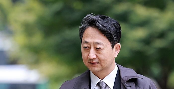 '계엄 전 국무회의 불참' 안덕근 전 장관, 한덕수 재판서 "택시 안에서 尹 계엄 선포 알게 돼"