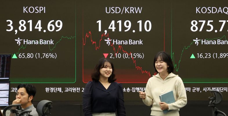 사상 최고치 코스피 견인한 반도체 훈풍, 어디로 번질까