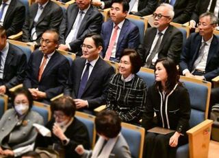 이재용 회장, 故이건희 추모음악회 참석…삼성 일가 한자리에