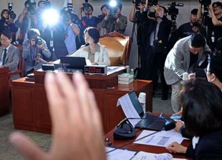 여야, 공멸하기 전에 '검투사 정치' 끝내고 '정치 복원' 시동 걸어야 [기자수첩-정치]