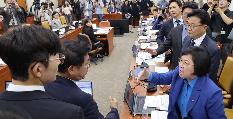 국정감사 전략은 '자극' '자극' '자극' [기자수첩-정치]