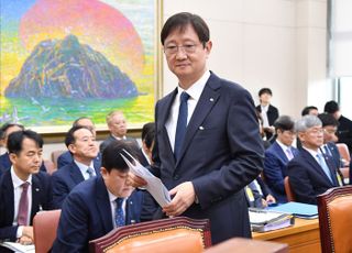 정무위 국감, 이재명 정부 ‘실세’ 정조준... 이찬진·민중기 ‘부동산·주식’ 질타 공세(종합)[2025 국감]
