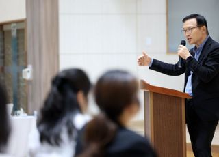임태희 경기교육감 "경기공유학교로 공정한 교육의 새 길 열겠다"