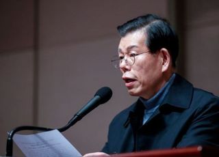 '李대통령 조폭 연루설' 장영하 변호사, 항소심서 징역형 집유…1심 무죄 판단 뒤집혀