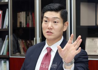 김재섭 "尹 면회 이번이 마지막…윤어게인으로 무슨 선거 치르나"