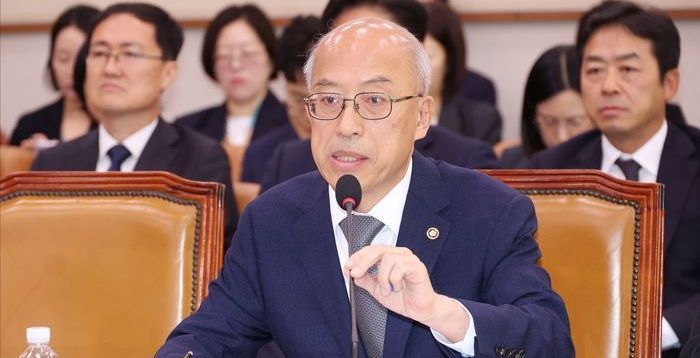 조원철 법제처장, 李대통령 연임 묻자 "국민이 결단할 문제"