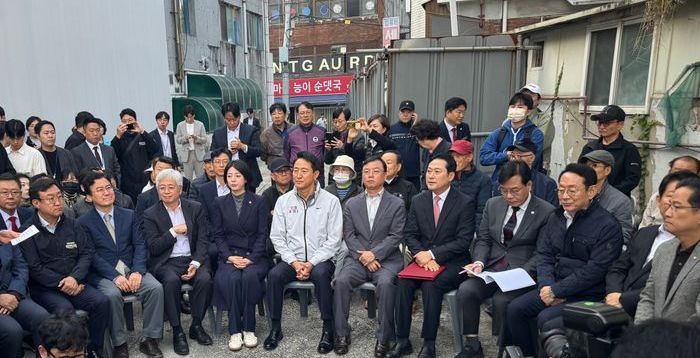 [현장] "'10·15 대책' 철회하라"…국민의힘, 오세훈과 후폭풍 맞은 노원으로