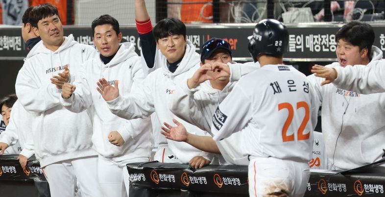 ‘LG 나와라!’ 폰세·와이스로 끝낸 한화, 19년 만에 KS 진출