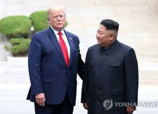 미국 "트럼프 대통령, 아시아 순방 중 김정은과 만남 없다"