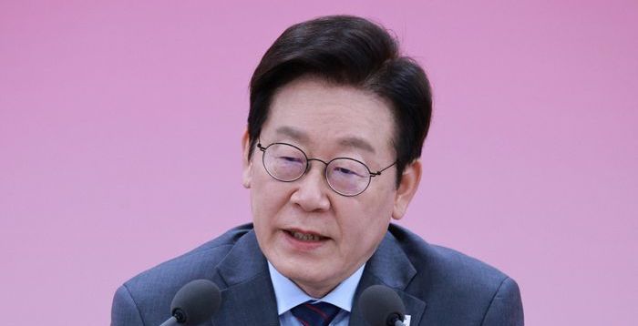 국민의힘 "대통령실 고위공직자 절반이 다주택자…野대표 조롱 비겁"