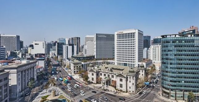 한은 "건설 투자 의존한 경기 부양 장기침체 부른다"