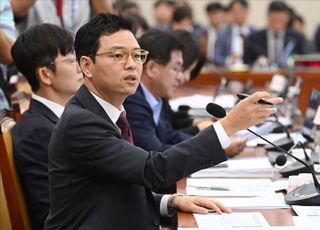 '김현지 의혹에 최민희 이슈까지'…국민의힘 박정훈, 국감스타 예약