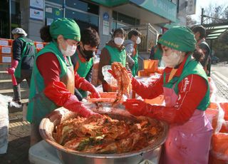 과천시, 시민과 함께 ‘2025년 모두가 나누는 김장축제’ 개최