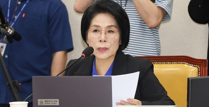 최민희 '축의금 논란' 일파만파…당내 엇갈린 시각도