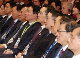 [슬롯커뮤니티 2025] 韓 재계 총수들, 러트닉 美상무장관과 회동한다