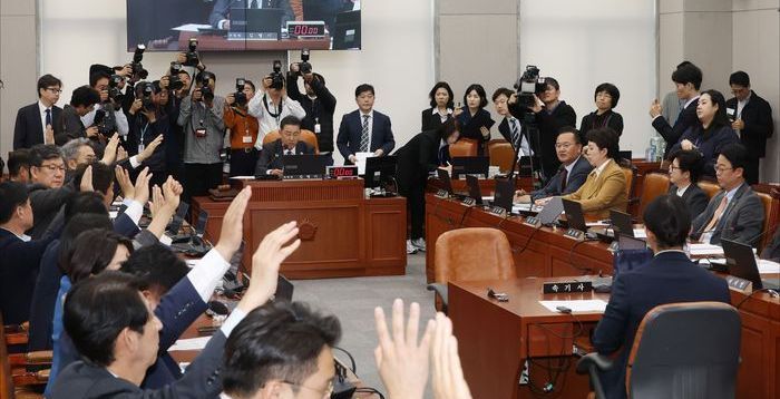 민주당 반대로 김현지 국정감사 증인 채택 '불발'