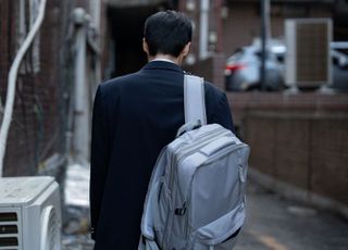 "햄버거 사주고 성관계 요구" 남중생 유인한 파키스탄인