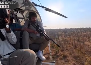 '구독자 4.5만' 유튜버가 기린 사냥을? 알고 보니...