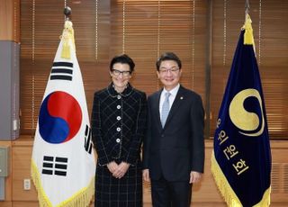 이억원, 미국 씨티그룹 본사 CEO 만나 "생산적 금융 지지 부탁"