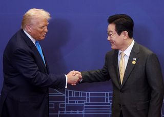 [슬롯 사이트EC 2025] "韓, 日보다 대미 무역 협상 잘해…극비 핵잠기술도 얻어"