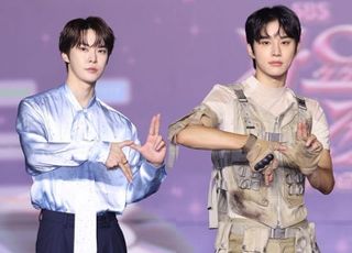 NCT 도영·정우, 12월 입대…"안전 위해 현장 방문 삼가 달라"