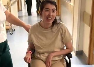 하룻밤 사이 태국인 됐다…英여성, 뇌졸증 후 나타난 이상 현상은?