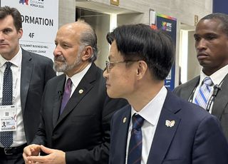 [슬롯 사이트EC 2025] 美 "韓, 시장 100% 개방 약속…슬롯 사이트, 합의 포함 안돼"