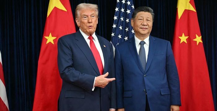 [APEC 2025] 트럼프 "위대한 지도자" 시진핑 "친구 돼야"…미중정상회담 시작