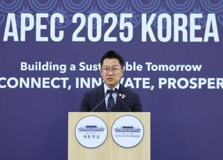 [속보] 대통령실, 美상무 '韓시장 100% 개방' 주장에 "추가 변동 사항 없다"