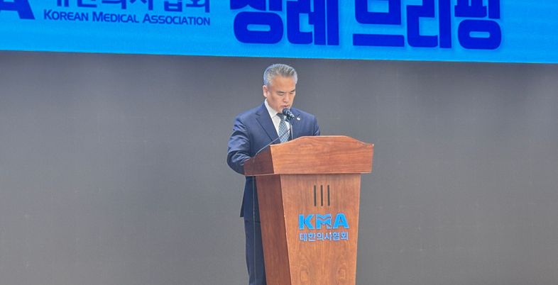 "전공의 복귀에도 대책 없다"…의협, '제2의 의료사태' 경고