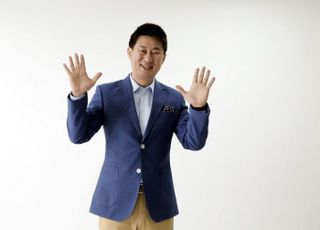 한화 ‘찐팬’ 코미디언 남희석, 한국시리즈 4차전 시구