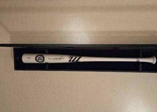 [APEC 2025] 李대통령, 트럼프에게 '금관' 답례로 '야구배트' 받았다