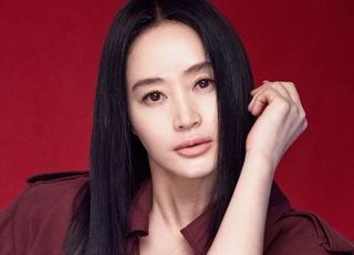 김혜수, '2025 마마 어워즈' 둘째 날 호스트 확정